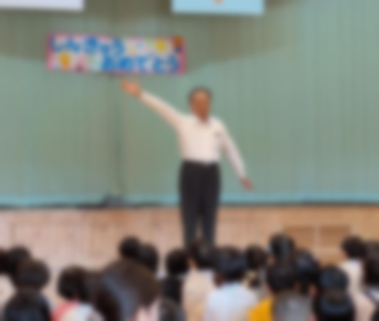 nƎ 3