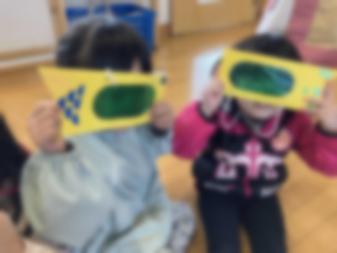 Ζʎ 4