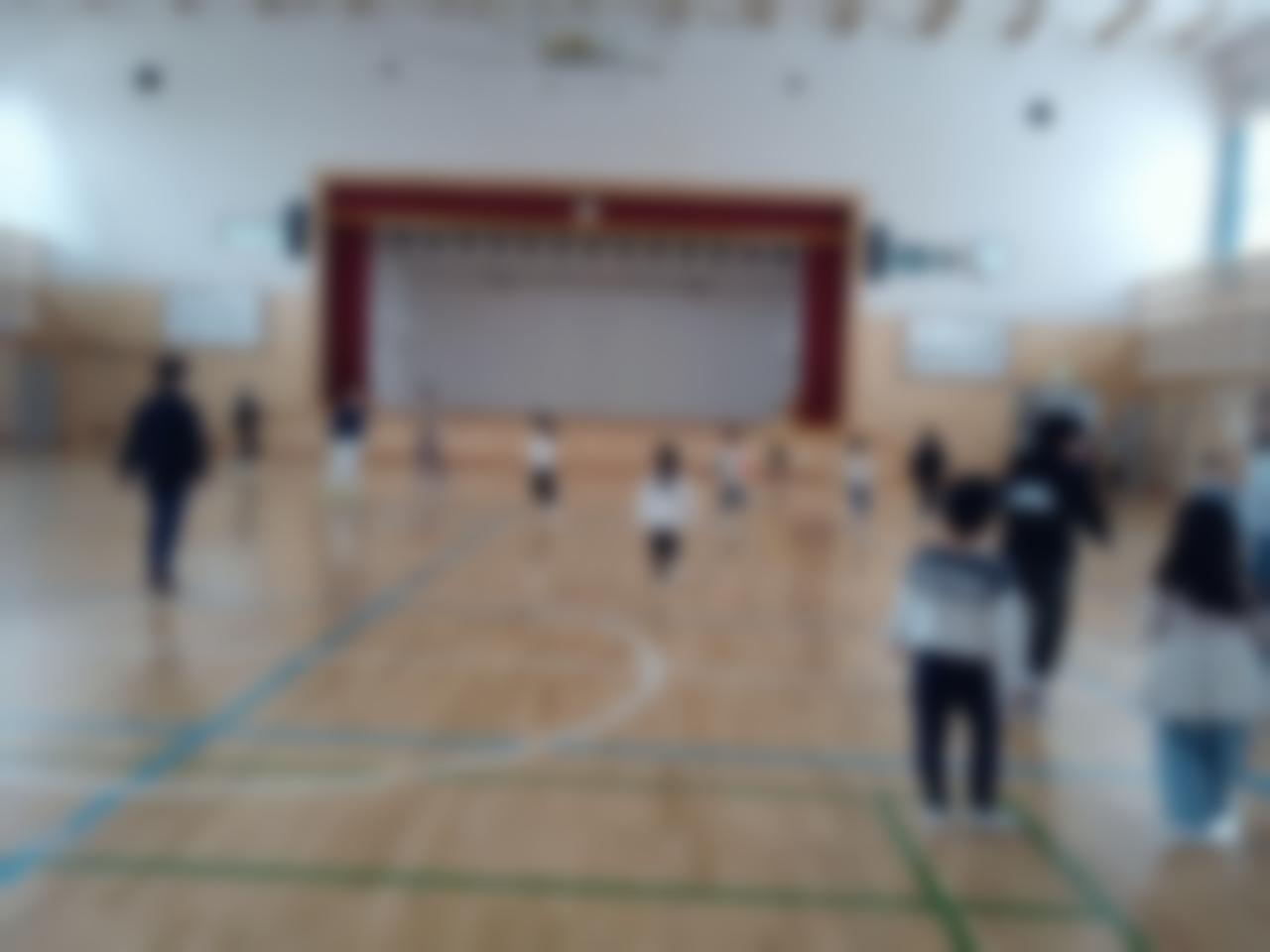 �^����������w�Z�𗬉� 1